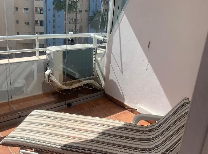 Service Lazaro - Edificio Aguamarina 24 * Calp