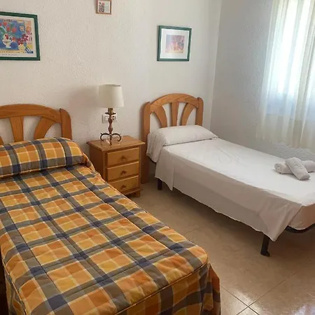 Service Lazaro - Edificio Aguamarina 24 Κάλπε