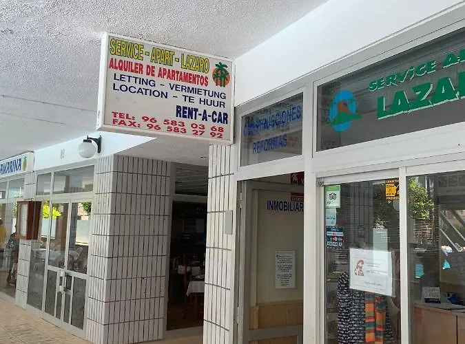 Service Lazaro - Edificio Aguamarina 24 * 卡尔佩